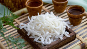 cach-lam-mut-dua-non-deo-thom-tai-nha